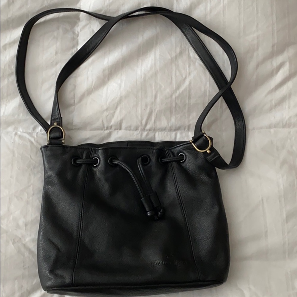 Etienne Aigner black leather shoulder bag